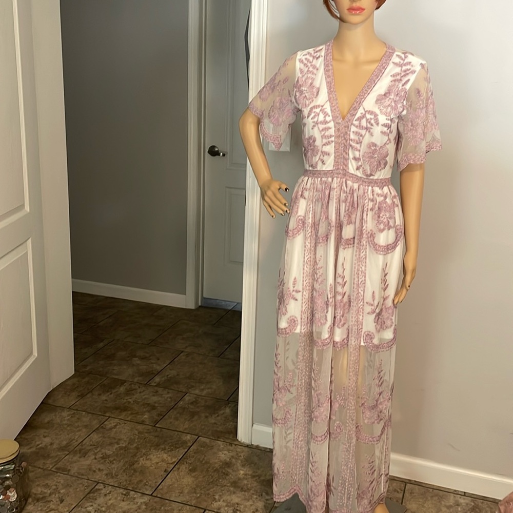 Altar’d State Women’s Lace Embroidered Dress Size Small
